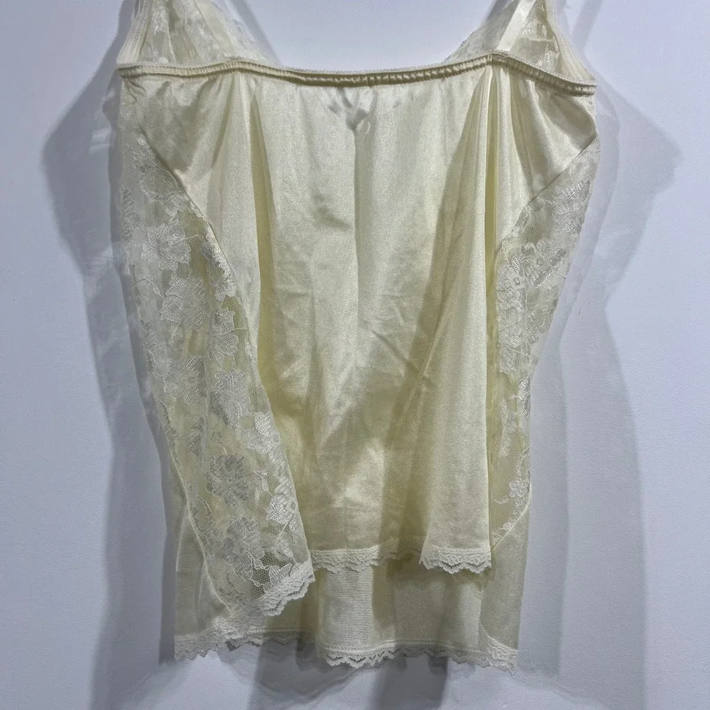 UndercoverWear Vintage Lace Camisole Coquette Fairy Romantic Top Size Medium
